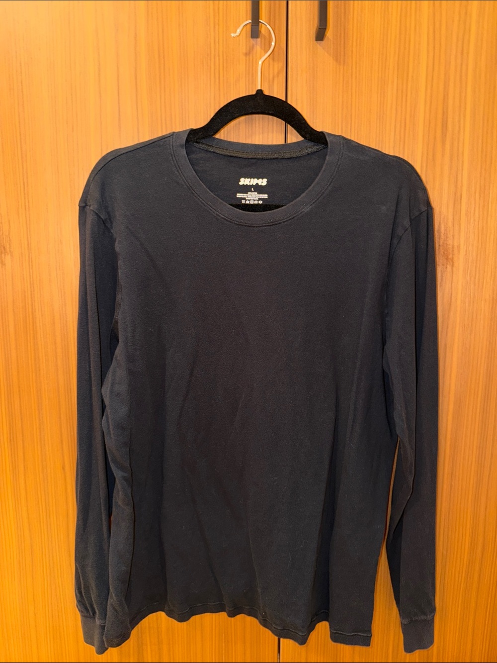 SKIMS Men's Long Sleeve Crew Neck Shirt - Black